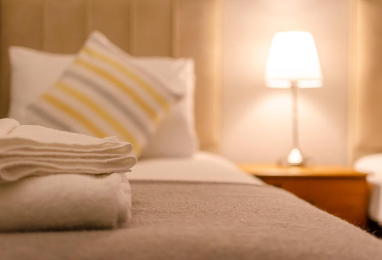 The Alverbank Hotel Gosport Eksteriør billede